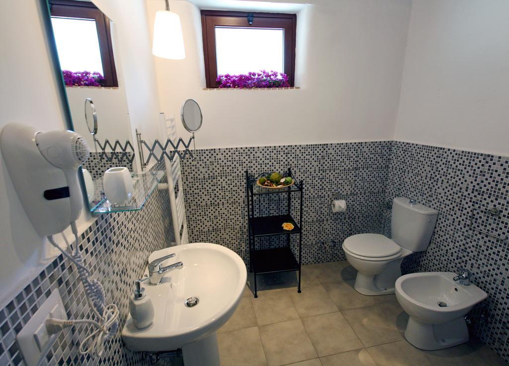 Casa Vacanze Borgo Borghese SantʼAlessio Siculo Oda fotoğraf