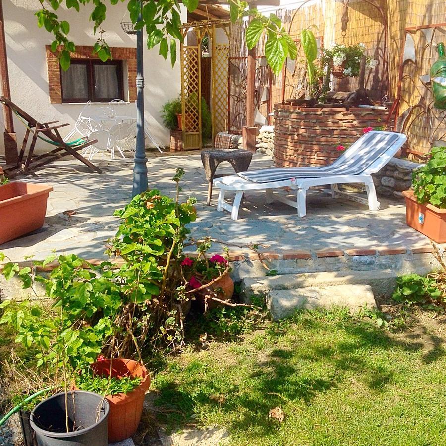 Casa Vacanze Borgo Borghese SantʼAlessio Siculo Dış mekan fotoğraf